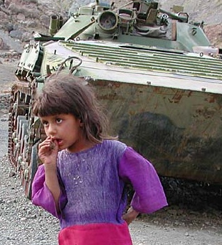 Afg child Rus Tank