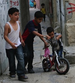 alamari-refugee-camp-2